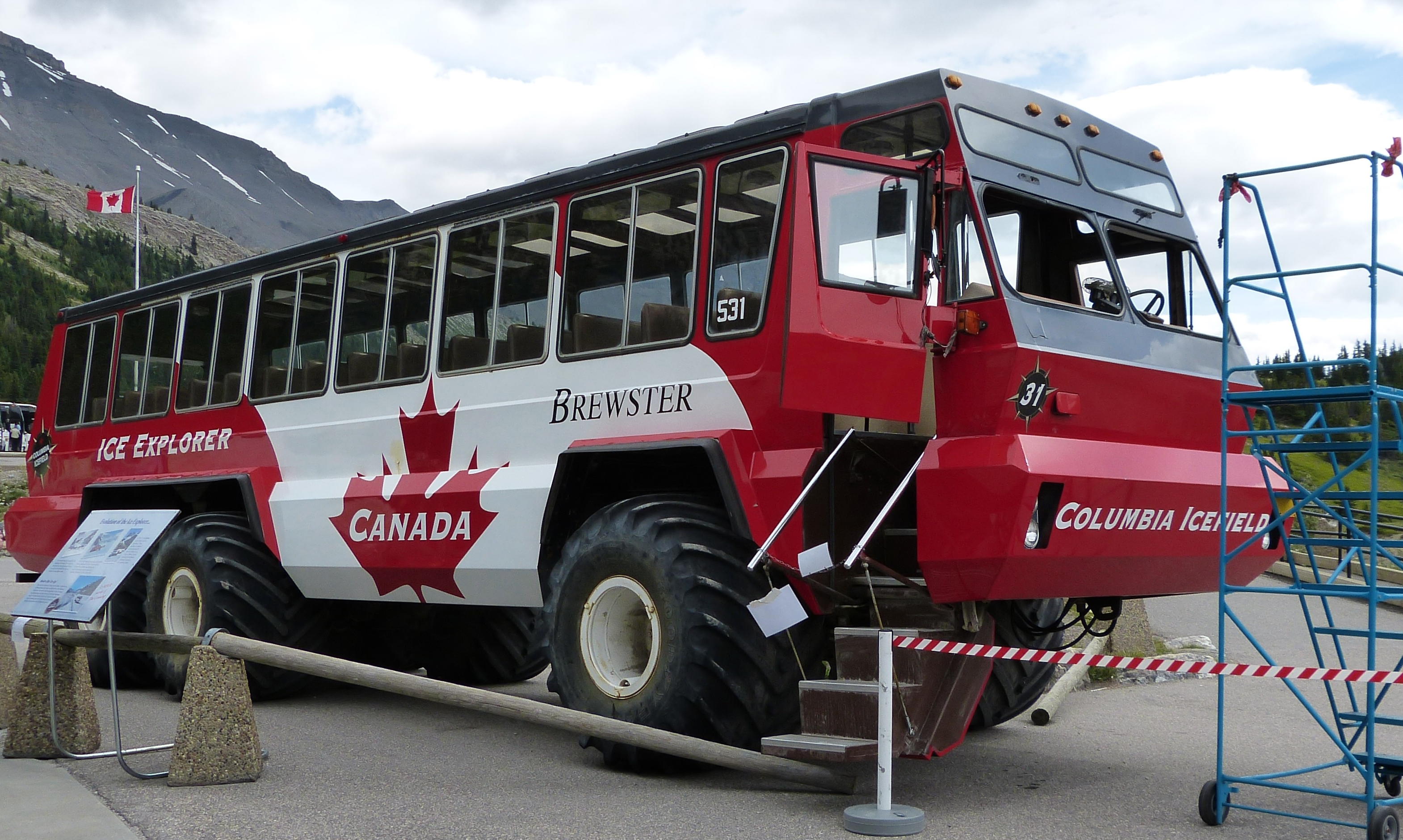 Columbia Icefield – Ice bus