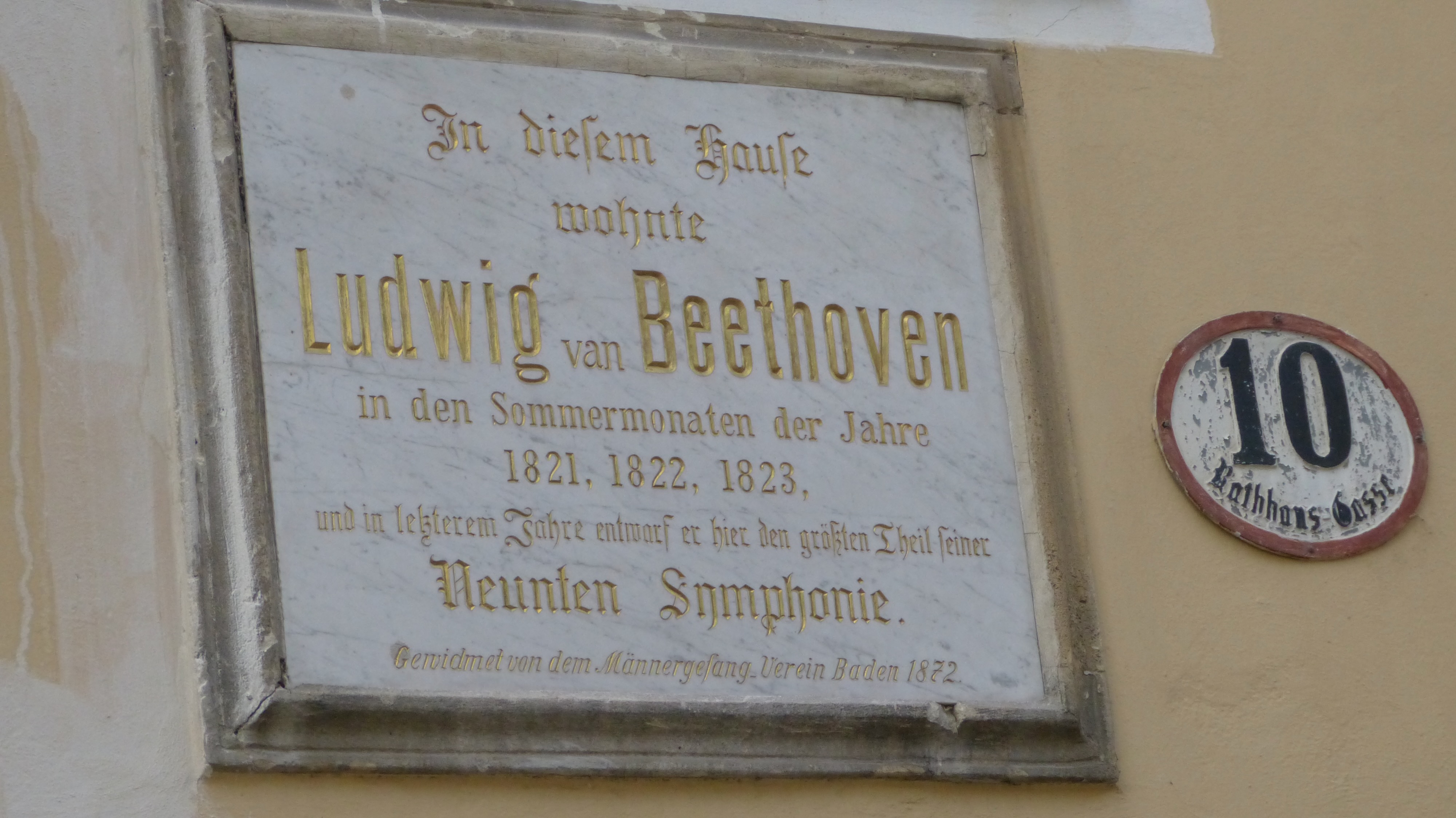 Mödling – Beethoven commemorative plaque at Rathausgaße 10